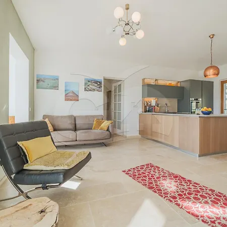 La Collina Charme E Natura - Goelba Holiday home *